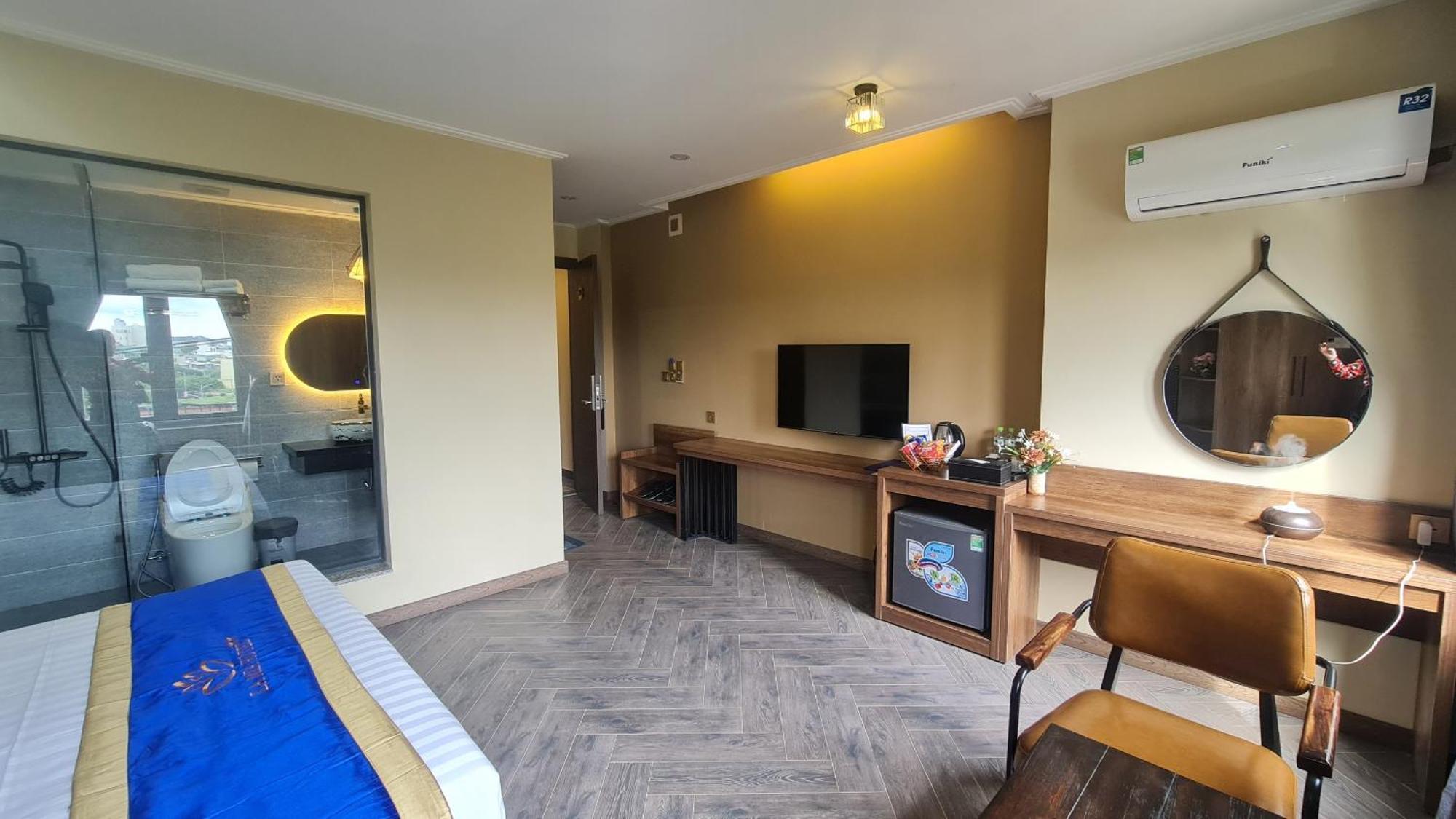 La Mia Lakeview Hotel Pleiku Eksteriør bilde